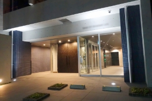 エントランス・床タイル洗浄